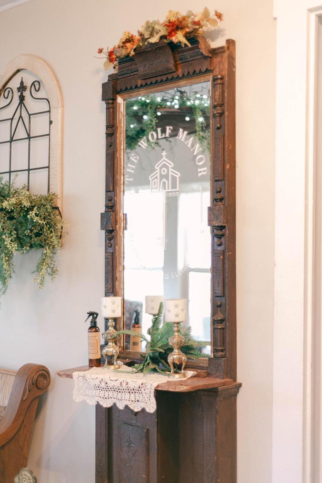 The Wolf Manor Bed & Breakfast Ellinwood Dış mekan fotoğraf